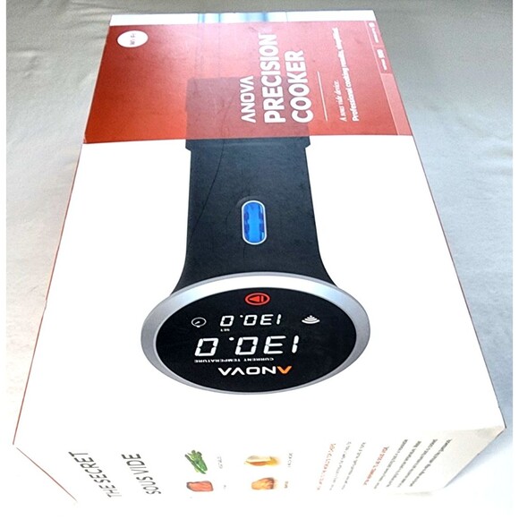 Anova Culinary Sous Vide Precision Cooker Black 800 Watts Bluetooth Connect - Picture 7 of 10